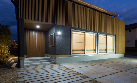 西泉モデルハウス外観　| 行橋・北九州・苅田の注文住宅・リフォームは平原ホーム